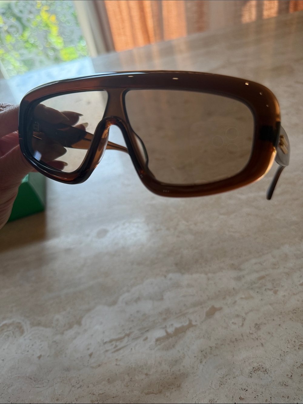 Bottega Veneta Bombe Shield Sunglasses - Picture 7 of 7